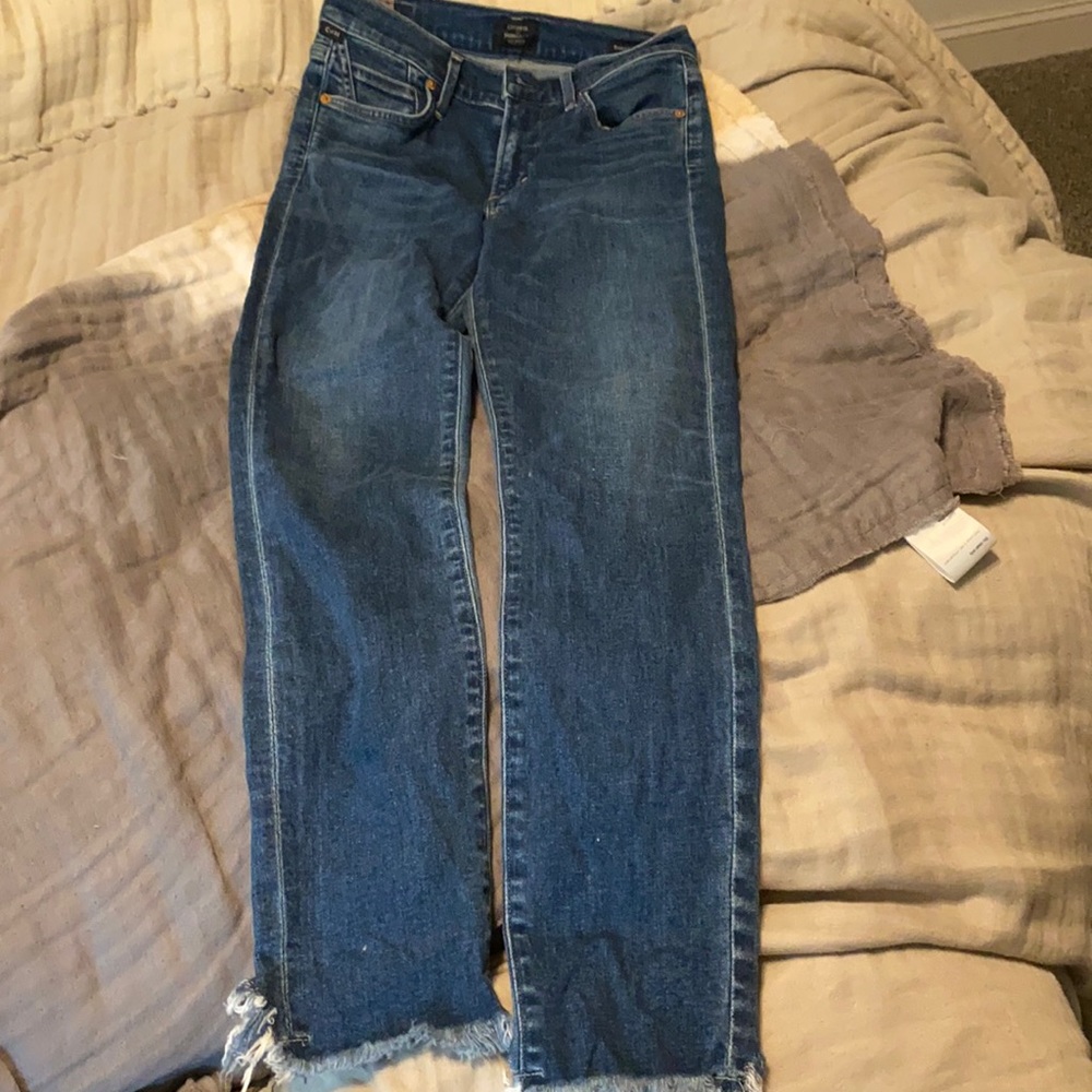 Citizens of Humanity Rocket Crop w/frayed step hem